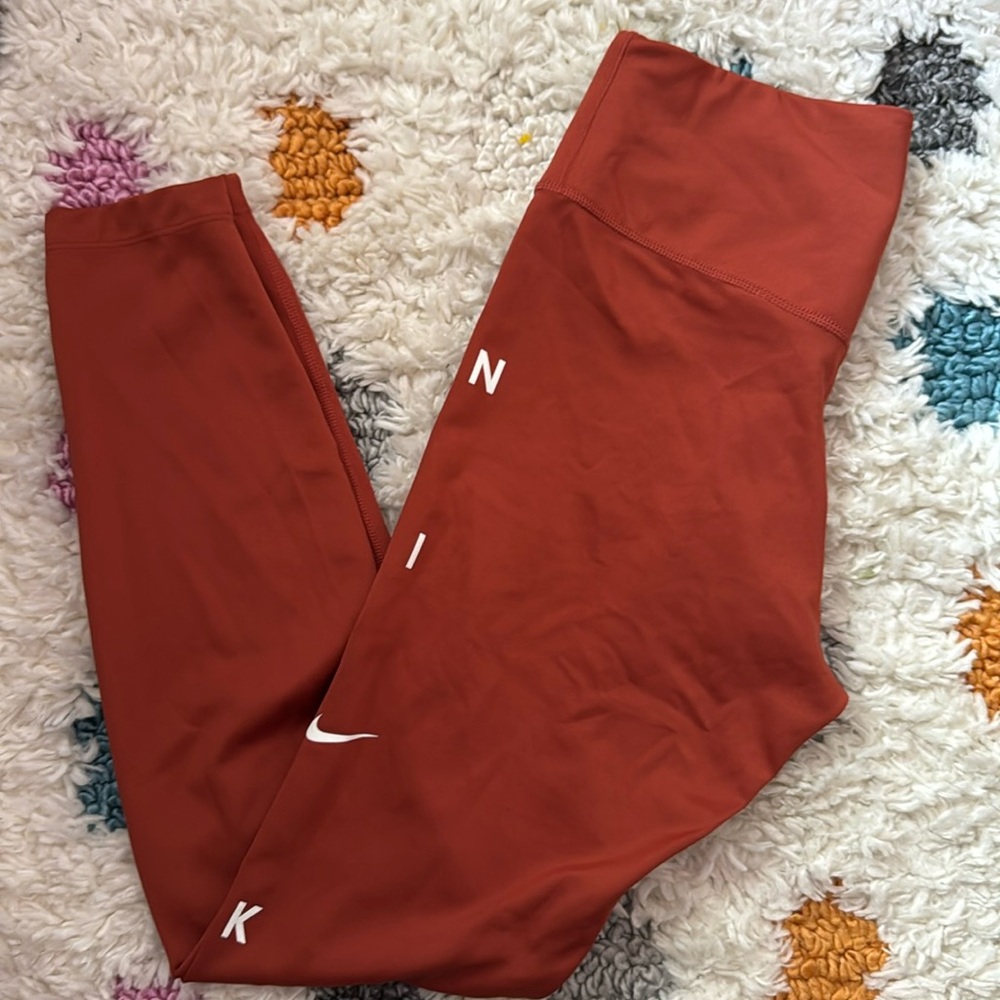 Nike Dri-Fit Active Wear Pants Size Small